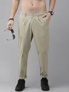The Roadster Life Co. Men Relaxed Fit Pleated Mid-Rise Trousers