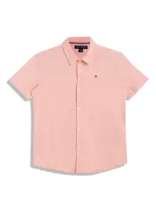 Tommy Hilfiger Boys Spread Collar Opaque Cotton Casual Shirt
