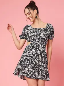 plusS Black & White Floral Printed Puff Sleeve Cut Out Monochrome Fit & Flare Dress
