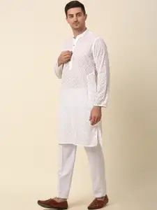 Anouk White Embroidered Thread Work Pure Cotton Kurta With Pyjamas