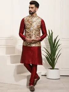 SOJANYA Floral Print Mandrain Collar Kurta With Churidar & Nehur Jacket
