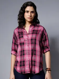 High Star Classic Checked Spread Collar Boxy Fit Pure Cotton Casual Shirt