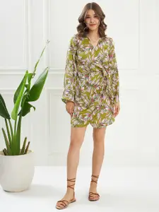 KASSUALLY Green Floral Printed Flared Sleeves Tie Ups Satin Wrap Dress