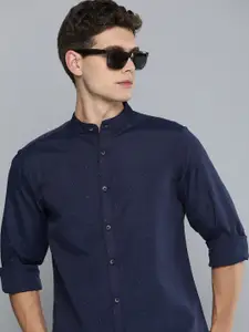 R.Code by The Roadster Life Co. Geometric Printed Casual Shirt