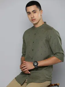 R.Code by The Roadster Life Co. Band Collar Printed Casual Shirt