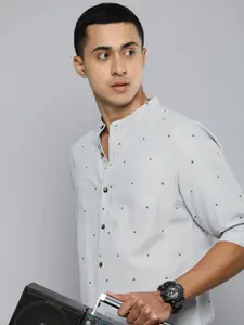 R.Code by The Roadster Life Co. Geometric Printed Casual Shirt