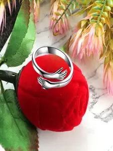 UNIVERSITY TRENDZ Silver-Plated Ring With Artificial Velvet Rose