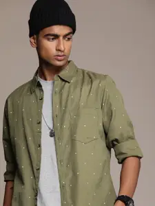 R.Code by The Roadster Life Co. Geometric Printed Casual Shirt