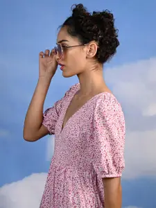 ODETTE Women Oversized Sunglasses With UV Protected Lens