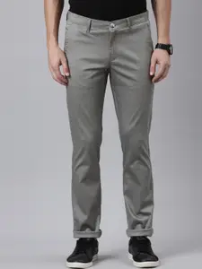Chennis Men Mid-Rise Relaxed Slim Fit Textured Easy Wash Pure Cotton Trousers