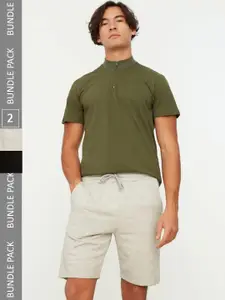 Trendyol Men Pack Of 2 Mid-Rise Casual Shorts
