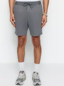 Trendyol Men Mid-Rise Regular Shorts