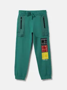 United Colors of Benetton Boys Mid-Rise Geometric Printed Cotton Joggers