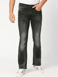 Pepe Jeans Men Bootilicious Slim Fit Mid-Rise Heavy Fade Stretchable Jeans
