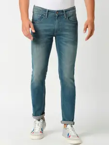 Pepe Jeans Men Tapered Fit Mid-Rise Light Fade Stretchable Clean Look Jeans