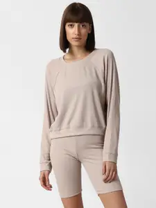 FOREVER 21 Taupe T-shirt With Shorts