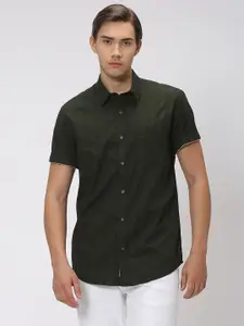Mufti Spread Collar Slim Fit Opaque Casual Shirt