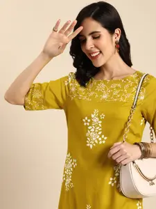 Anouk Floral Printed Round-Neck Regular Kurta