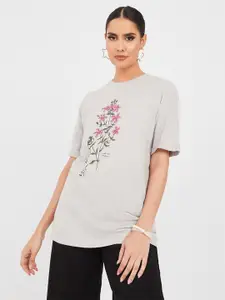 Styli Floral Printed Drop-Shoulder Sleeves Relaxed Fit Cotton T-shirt