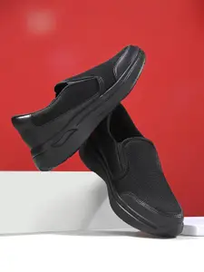 The Roadster Lifestyle Co. Men Black Air Max Technology Running Shoes