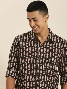 Taavi Men Classic Opaque Printed Casual Shirt