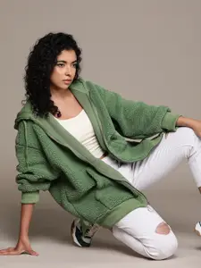 The Roadster Lifestyle Co. Sherpa Hooded Longline Sweatshirt