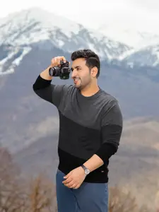 Sztori Plus Size Men Acrylic Colourblocked Pullover