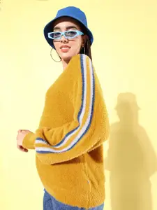 The Roadster Life Co. Solid V-Neck Pullover Sweater with Fuzzy Detail