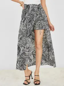 Styli Printed Midi Length Flared Skirt With Shorts