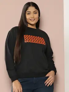 Sztori Plus Size Printed Sweatshirt