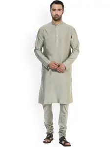 KISAH Men Grey Solid A-Line Kurta