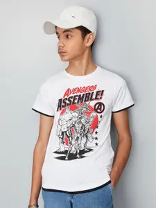max Boys Avengers Printed Cotton T-shirt
