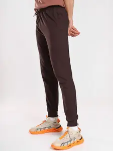 NOBERO Men Mid-Rise Cotton Joggers