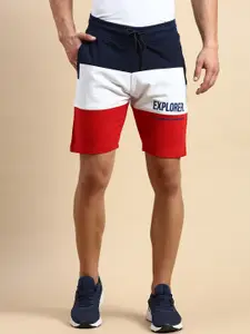 SHOWOFF Men Colourblocked Mid-Rise Cotton Shorts
