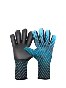 NIVIA Men Printed Goalkeeper Gloves