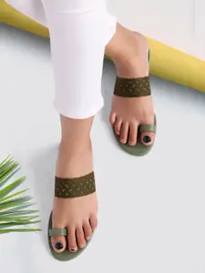 Colo Women Woven Design Open One Toe Flats