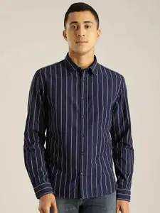 Indian Terrain Striped Chiseled-Fit Slim Fit Cotton Casual Shirt
