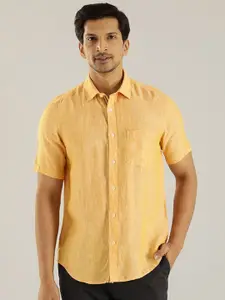 Indian Terrain Chiseled Slim Fit Pure Cotton Casual Shirt