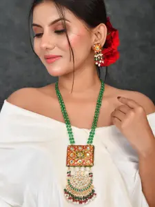 DASTOOR Gold-Plated Kundan-Studded & Beaded Necklace & Earrings