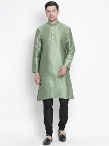VASTRAMAY Mandarin Collar Regular Straight Kurta With Churidar