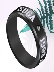 UNIVERSITY TRENDZ Men Sliver-Plated Stone-Studded Suga Finger Ring