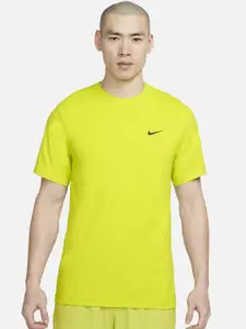 Nike Men Dri-FIT UV Hyverse Short-Sleeve Fitness T-Shirt
