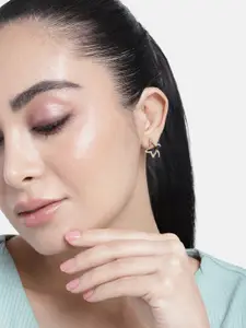 Estele Gold-Plated Star Shaped Studs Earrings