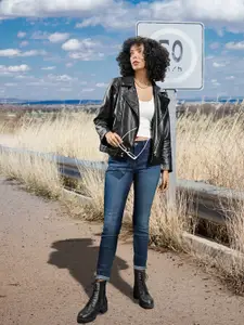 Roadster Women Navy Blue Skinny Fit Mid-Rise Clean Look Stretchable Jeans