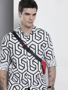 The Indian Garage Co Men Slim Fit Opaque Printed Party Shirt