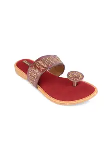 DESI COLOUR Women Embroidered Suede Open One Toe Flats