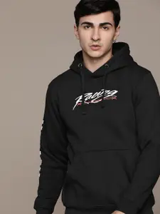 The Roadster Lifestyle Co. Men Printed Hooded Sweatshirt