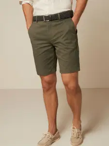 NEXT Men Geometric Printed Mid-Rise Belted Chino Shorts