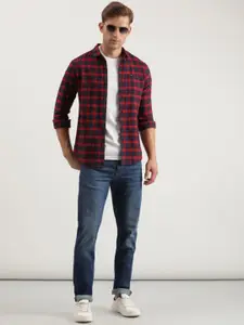 Lee Men Slim Fit Mid-Rise Light Fade Clean Look Stretchable Cotton Jeans