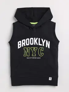 Ginie Boys Typography Printed Hooded Cotton T-shirt